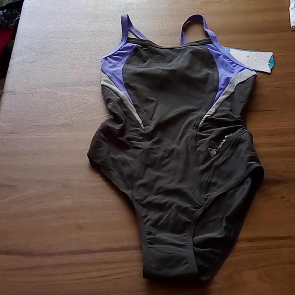 Aqua Sphere Bathing Suit size 8 (34) NWT
